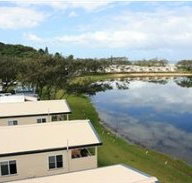 White Albatross Holiday Park - Accommodation in Surfers Paradise