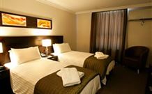 Wine Country Motor Inn - Cessnock - Accommodation in Surfers Paradise 0