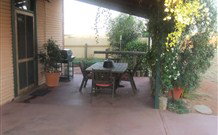 Lake View Farm House - Accommodation in Surfers Paradise 5