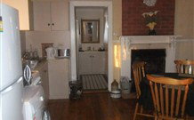 Lake View Farm House - Accommodation in Surfers Paradise 4