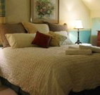Hawks Nest Bed and Breakfast - Accommodation in Surfers Paradise