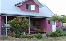 Magenta Cottage Accommodation And Art Studio - Accommodation in Surfers Paradise 0