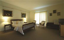 Yarrahapinni Homestead - Accommodation in Surfers Paradise 0
