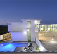 Potter's Oceanside Motel - Accommodation in Surfers Paradise