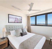 Direct Hotels - Pacific Sands - Accommodation in Surfers Paradise