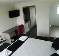 Dooleys Tavern and Motel Springsure - Accommodation in Surfers Paradise