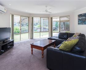 At Theme Park Central Holiday House - Accommodation in Surfers Paradise 2