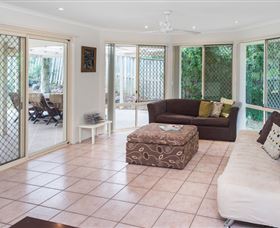 At Theme Park Central Holiday House - Accommodation in Surfers Paradise 3