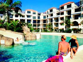 Oaks Calypso Plaza Resort - Accommodation in Surfers Paradise 2