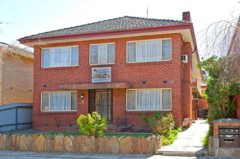 Relax On Regina - Accommodation in Surfers Paradise 53
