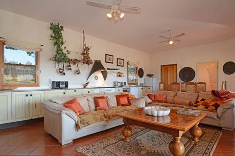 Elderslie House - Accommodation in Surfers Paradise 90