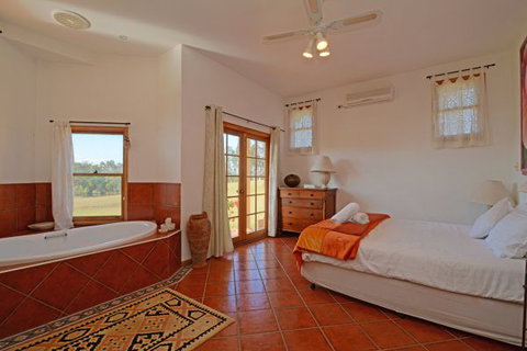 Elderslie House - Accommodation in Surfers Paradise 95