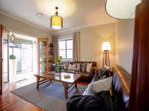 Elderslie House - Accommodation in Surfers Paradise 145