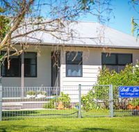 Dell-Lee Cottage - Accommodation in Surfers Paradise