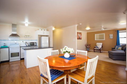 Dell-Lee Cottage - Accommodation in Surfers Paradise 3