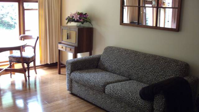 Aranda ACT Accommodation in Surfers Paradise