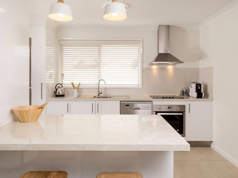 Relax On Regina - Accommodation in Surfers Paradise 23