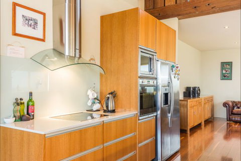 Elderslie House - Accommodation in Surfers Paradise 83