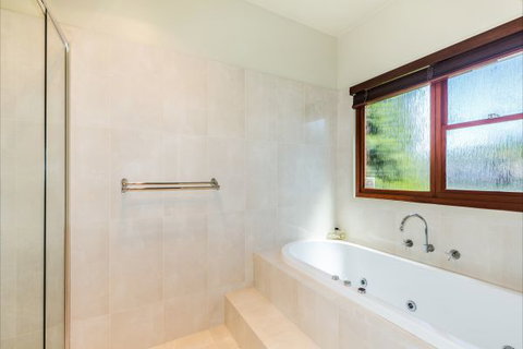 Elderslie House - Accommodation in Surfers Paradise 85