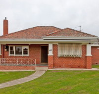 Red Brick Beauty - Accommodation in Surfers Paradise