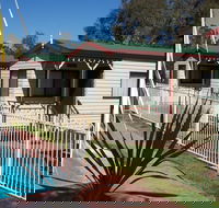 Parkes Country Cabins - Accommodation in Surfers Paradise