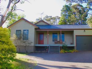 Scenic Cottage - Accommodation in Surfers Paradise 0