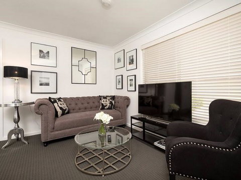 Relax On Regina - Accommodation in Surfers Paradise 11