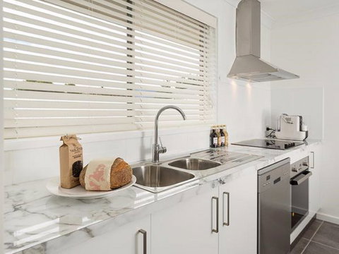 Relax On Regina - Accommodation in Surfers Paradise 15