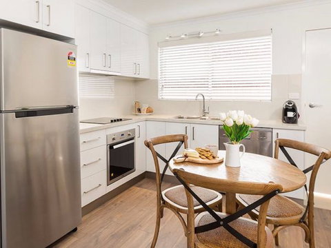 Relax On Regina - Accommodation in Surfers Paradise 36
