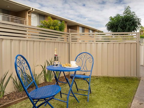Relax On Regina - Accommodation in Surfers Paradise 40