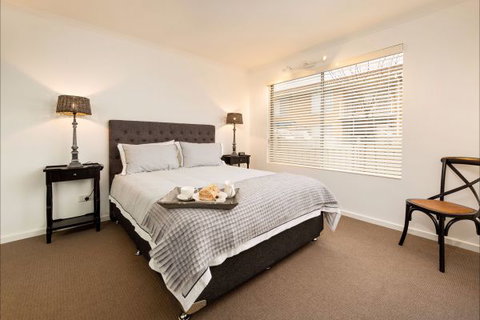 Relax On Regina - Accommodation in Surfers Paradise 45