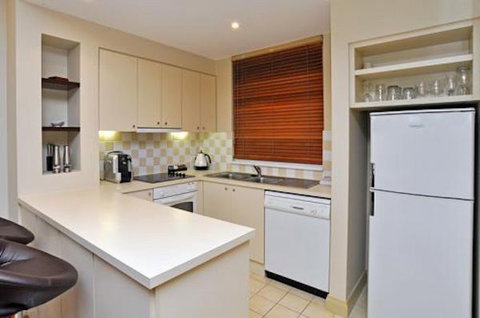 Elderslie House - Accommodation in Surfers Paradise 16