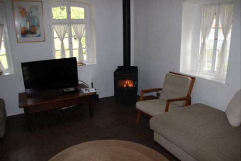 Bethany Reserve Cottage - Accommodation in Surfers Paradise 1