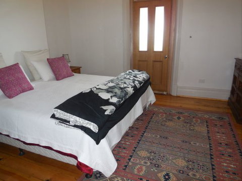 Book Keepers Cottage Waikerie - Accommodation in Surfers Paradise 3