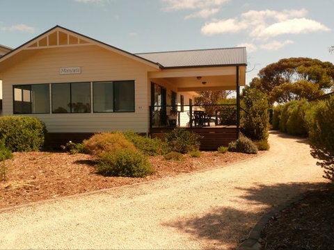 Manyana - Accommodation in Surfers Paradise 0