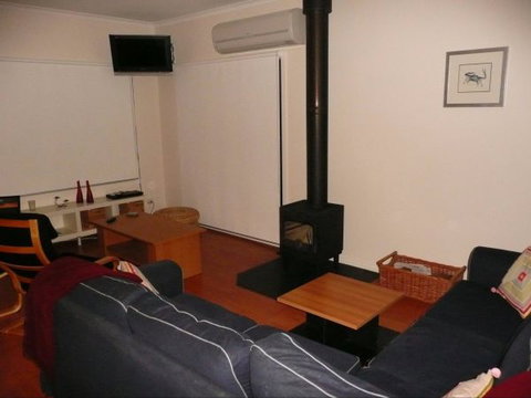 Manyana - Accommodation in Surfers Paradise 1