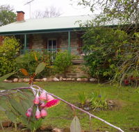 Naimanya Cottage - Accommodation in Surfers Paradise