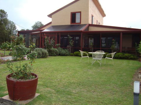 Nightingale Wines Luxury Villas - Accommodation in Surfers Paradise 0