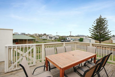 Willows - Accommodation in Surfers Paradise 5