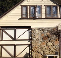 Peanuts Funny Farm - Accommodation in Surfers Paradise