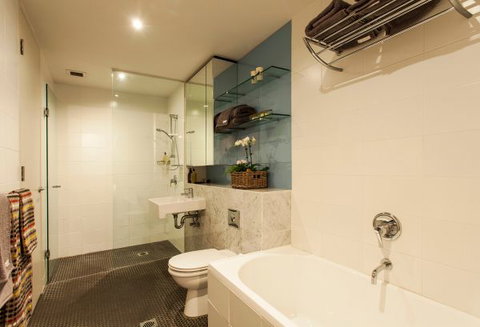 The Essence Of Paddington Living - Accommodation in Surfers Paradise 11