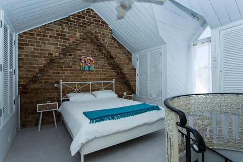 The Essence Of Paddington Living - Accommodation in Surfers Paradise 4