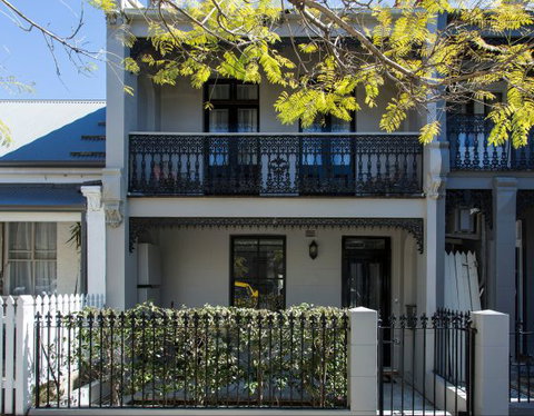 The Essence Of Paddington Living - Accommodation in Surfers Paradise 7
