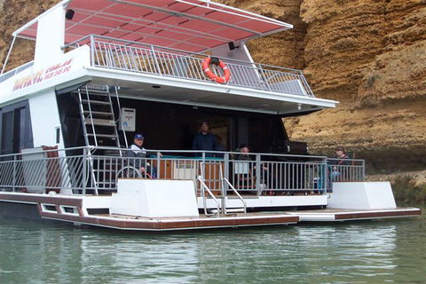 Takeme2 Houseboat - Accommodation in Surfers Paradise 2