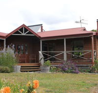 Eagle's Roost Farmstay BB - Accommodation in Surfers Paradise