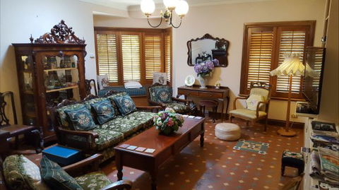 Cascades Manor - Accommodation in Surfers Paradise 5