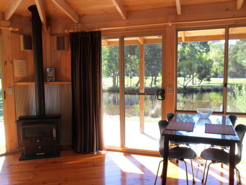 Grampians Chalets - Accommodation in Surfers Paradise 5