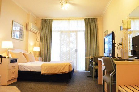 Best Western Airport Motel & Convention Centre - Accommodation in Surfers Paradise 5