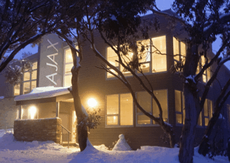Ajax Ski Club - Accommodation in Surfers Paradise