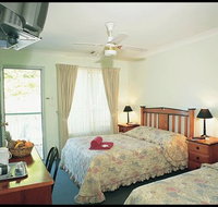 Miranda Lodge - Accommodation in Surfers Paradise